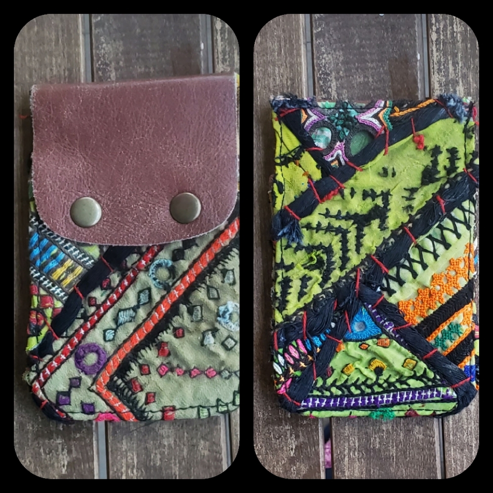 🧠🍳 Free People Boho Embroidered Repurposed vtg banjara hippie Wallet card case